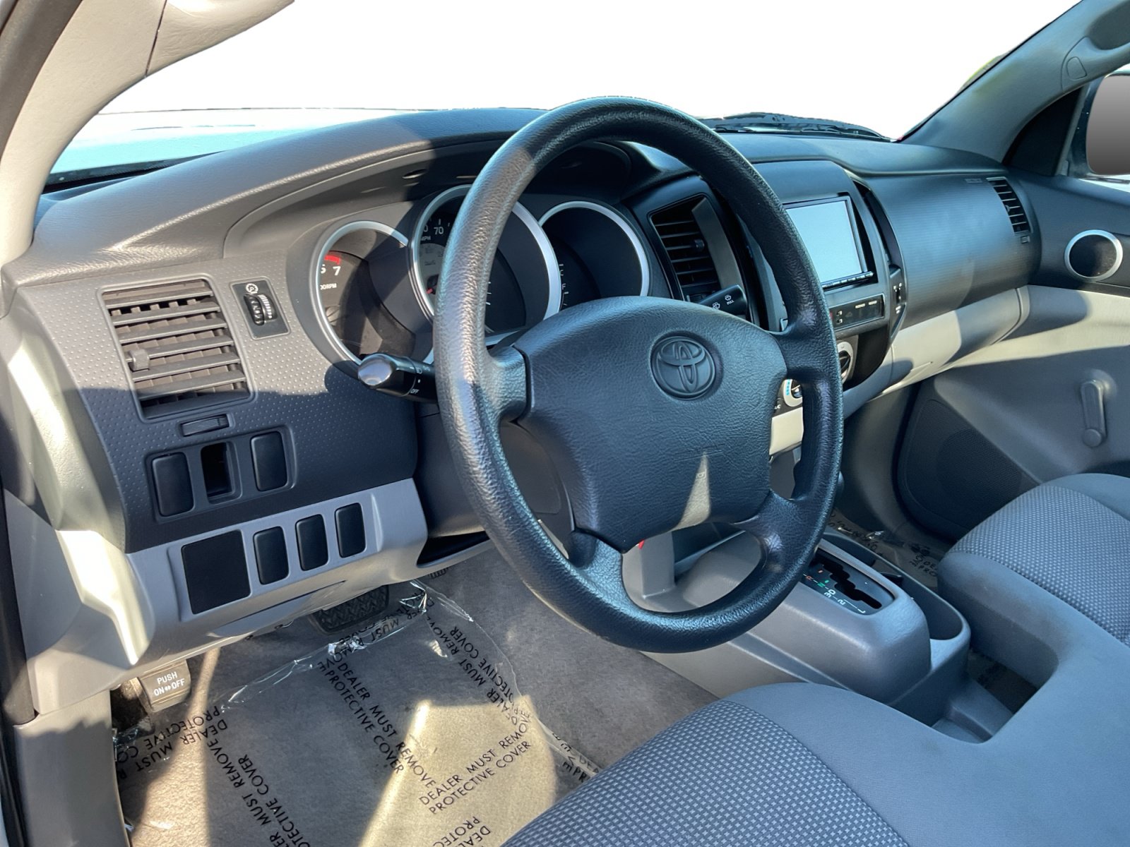 Used 2006 Toyota Tacoma 2WD Regular Cab image 11