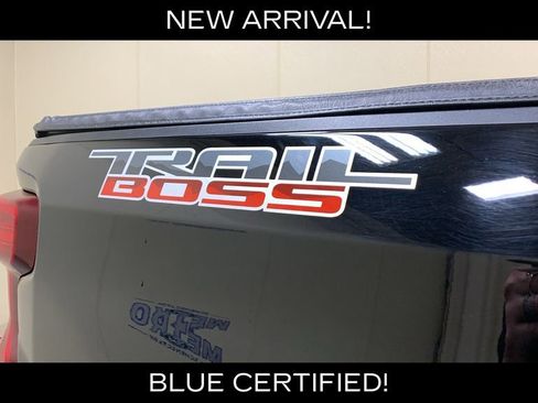 Used 2024 Chevrolet Silverado 1500 Custom Trail Boss AWD/4WD image 16