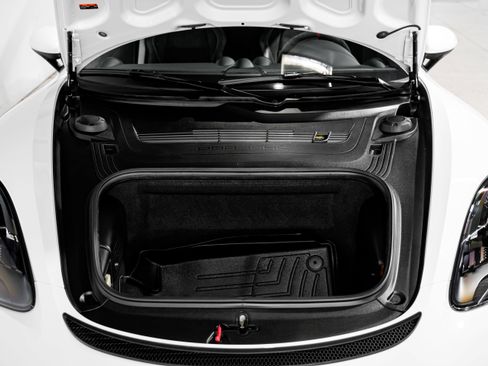 Used 2020 Porsche 718 Cayman GT4 image 39