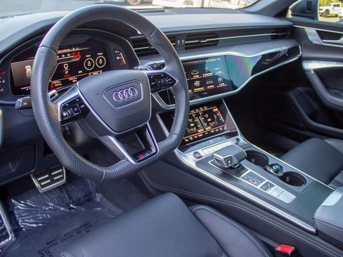 Used 2024 Audi RS 6 performance w/ Black Optic Package image 11