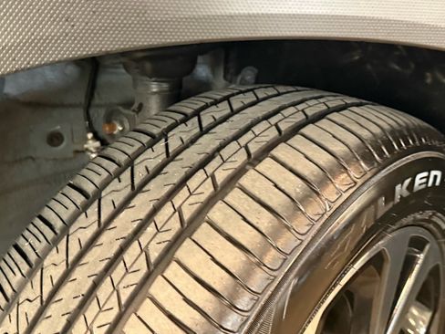 Used 2023 Subaru Forester Limited image 21