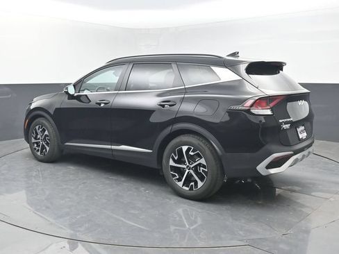 Used 2025 Kia Sportage EX w/ Premium Package FWD image 23