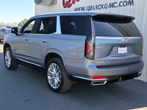 Used 2021 Cadillac Escalade Premium Luxury w/ Driver Assist Tech Package image 5