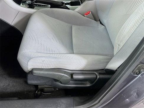 Used 2017 Honda Accord LX image 23