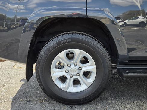 Used 2024 Toyota 4Runner SR5 image 15