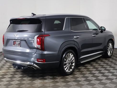 Used 2020 Hyundai Palisade Limited image 17