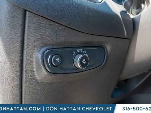 Used 2024 Chevrolet Equinox LT FWD image 20