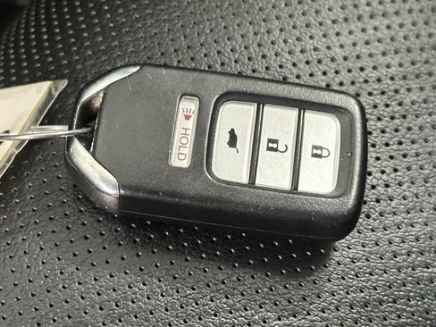 Used 2016 Honda CR-V EX-L image 25
