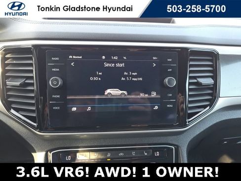 Used 2020 Volkswagen Atlas Cross Sport SEL Premium image 14