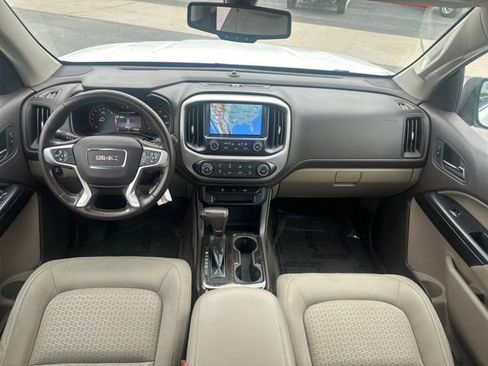 Used 2015 GMC Canyon SLE RWD image 21
