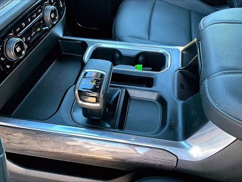 Used 2024 Chevrolet Silverado 1500 LTZ image 18