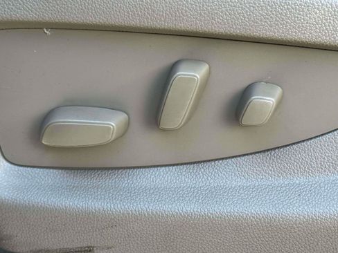 Used 2019 Chevrolet Tahoe LT image 16