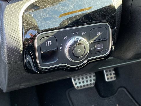 Used 2023 Mercedes-Benz CLA 250 CLA 250 image 12