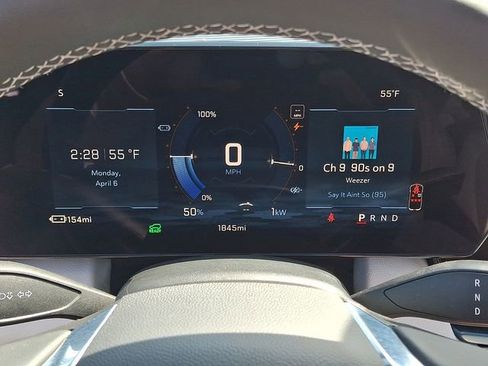 Certified 2025 Chevrolet Equinox EV LT image 20