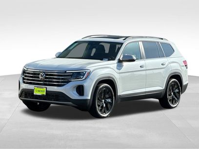 New 2026 Volkswagen Atlas SE