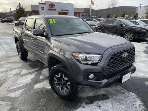 Certified 2021 Toyota Tacoma TRD Off-Road image 1