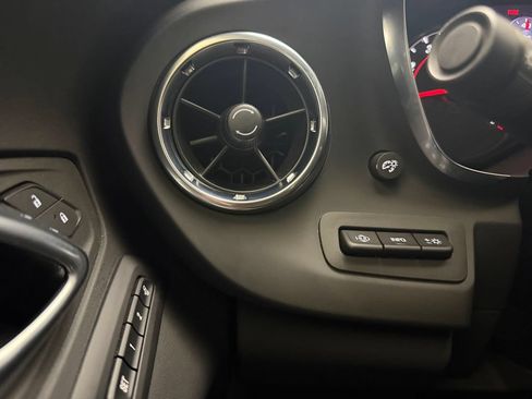 Used 2023 Chevrolet Camaro LT RWD image 31