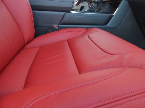 Used 2025 Toyota Tundra SR image 26