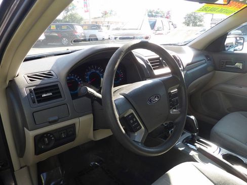 Used 2012 Ford Fusion SE FWD image 5