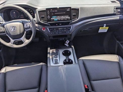 New 2025 Honda Ridgeline RTL+ image 13