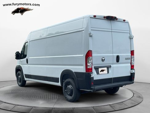 Used 2024 RAM ProMaster 2500 w/ Storage Group image 5