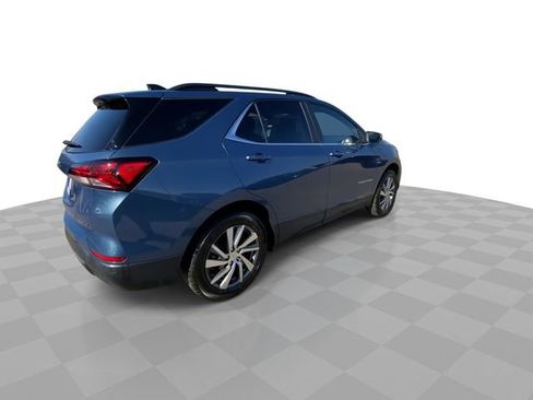 Used 2024 Chevrolet Equinox LT AWD/4WD image 2