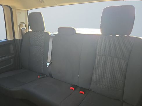 Used 2019 RAM 1500 Express image 13