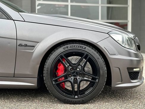 Used 2013 Mercedes-Benz C 63 AMG Coupe image 29