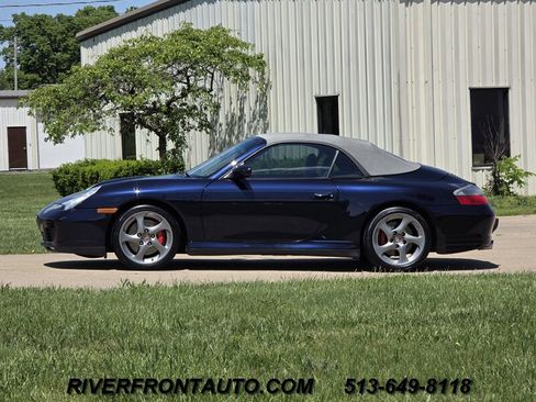 Used 2004 Porsche 911 Carrera RWD image 8