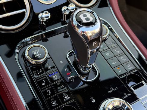 Certified 2024 Bentley Continental GT image 40