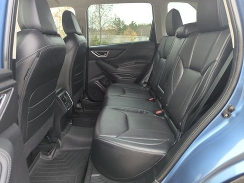 Used 2023 Subaru Forester Touring image 34