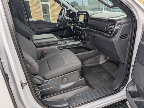 Used 2021 Ford F150 XL w/ STX Appearance Package AWD/4WD image 18