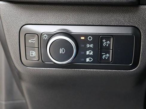 Used 2023 Ford Escape Platinum w/ Premium Technology Package AWD/4WD image 30