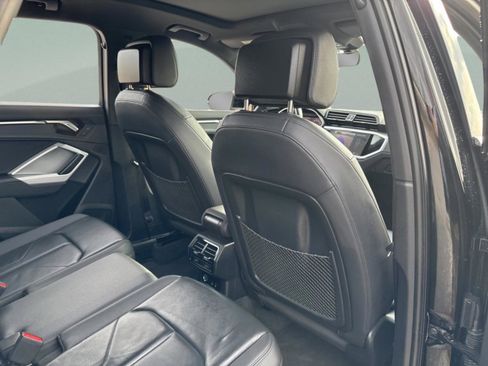 Used 2024 Audi Q3 2.0T Premium image 26