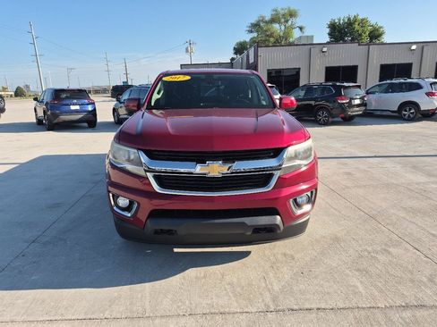 Used 2017 Chevrolet Colorado LT w/ LT Convenience Package AWD/4WD image 3