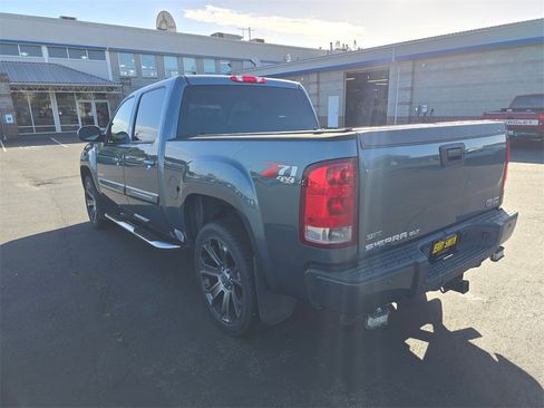 New 2026 Chevrolet Blazer EV LT image 36