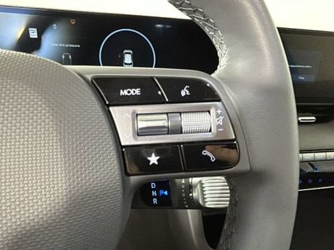 Used 2025 Hyundai Ioniq 5 SEL RWD image 16