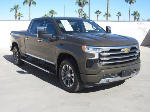 Used 2023 Chevrolet Silverado 1500 High Country w/ Z71 Off-Road Package image 2