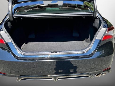 Used 2021 Toyota Camry SE w/ Convenience Package FWD image 24