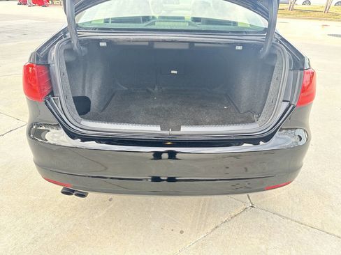 Used 2014 Volkswagen Jetta TDI image 18