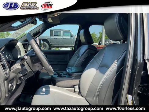 Used 2022 RAM 2500 Tradesman w/ Chrome Appearance Group AWD/4WD image 10