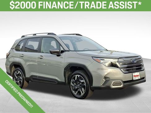 Certified 2025 Subaru Forester Limited image 1