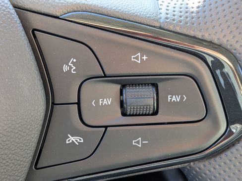 New 2026 Chevrolet Trax LS w/ LS Convenience Package image 13