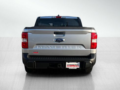 Used 2022 Ford Maverick XLT image 6
