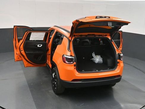New 2026 Jeep Compass Latitude AWD/4WD image 53