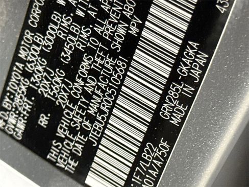 Used 2012 Toyota 4Runner Limited image 29