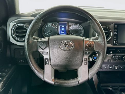 Used 2021 Toyota Tacoma TRD Sport w/ TRD Premium Sport Package image 18