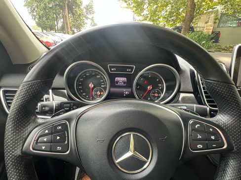 Used 2016 Mercedes-Benz GLE 300d 4MATIC image 27