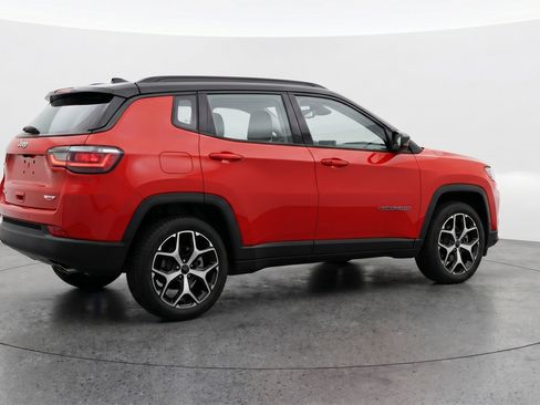 Used 2025 Jeep Compass Limited AWD/4WD image 9