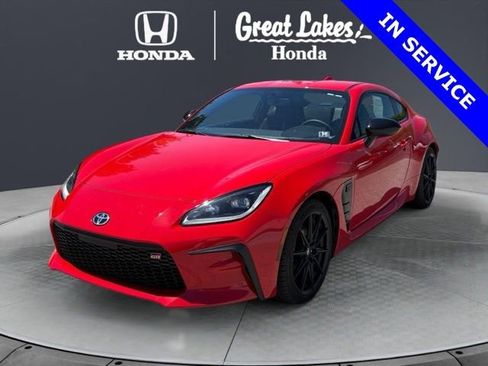 Used 2023 Toyota GR86 Premium w/ ALL Weather Mat Package (TMS) RWD image 2